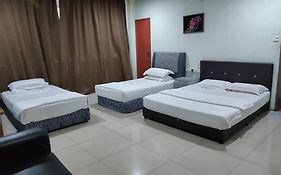 Green Height Inn, Kapit